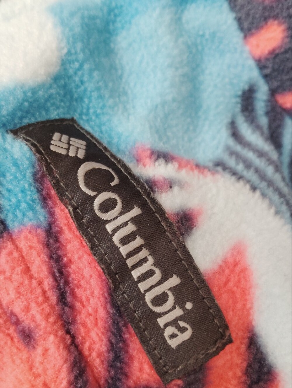 Girls Jacket Subcategory Identification - Picture 4 of 6
